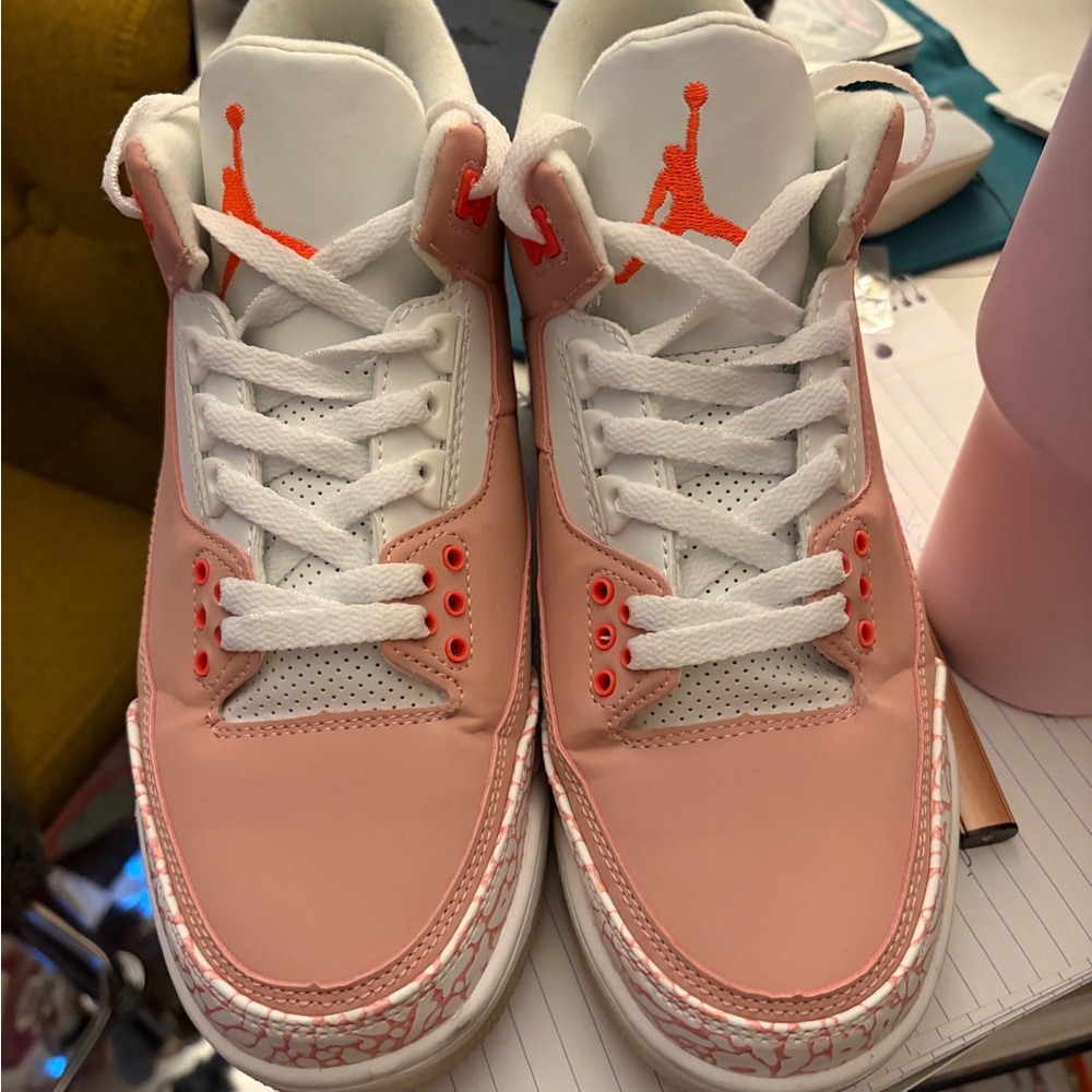 Women’s Jordan 3 Retro in Rust Pink. Women’s size 10/ Men’s 8 EU 41 - Picture 7 of 10